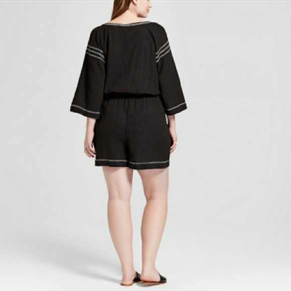 Romper - Picture 2 of 4